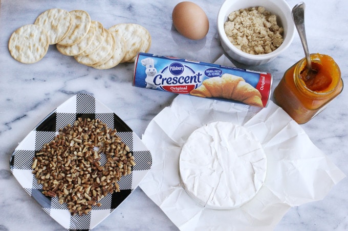 Baked Brie with Pillsbury Crescent Rolls