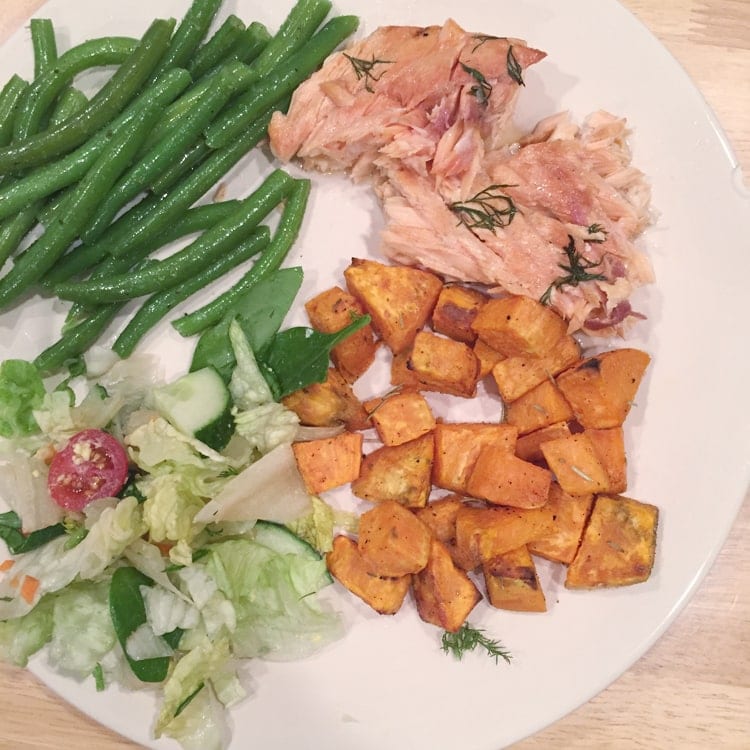 Whole30 Salmon and Veggies