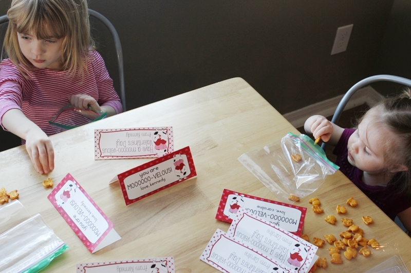 get kids involved in making their classroom Valentines!