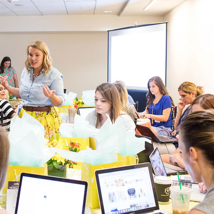 We Hosted a Blogger Workshop! Perform on Pinterest Recap