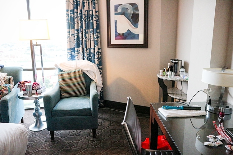 hilton-arlington-hotel-room