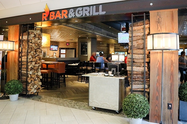 R Bar & Grill in the Hilton Arlington