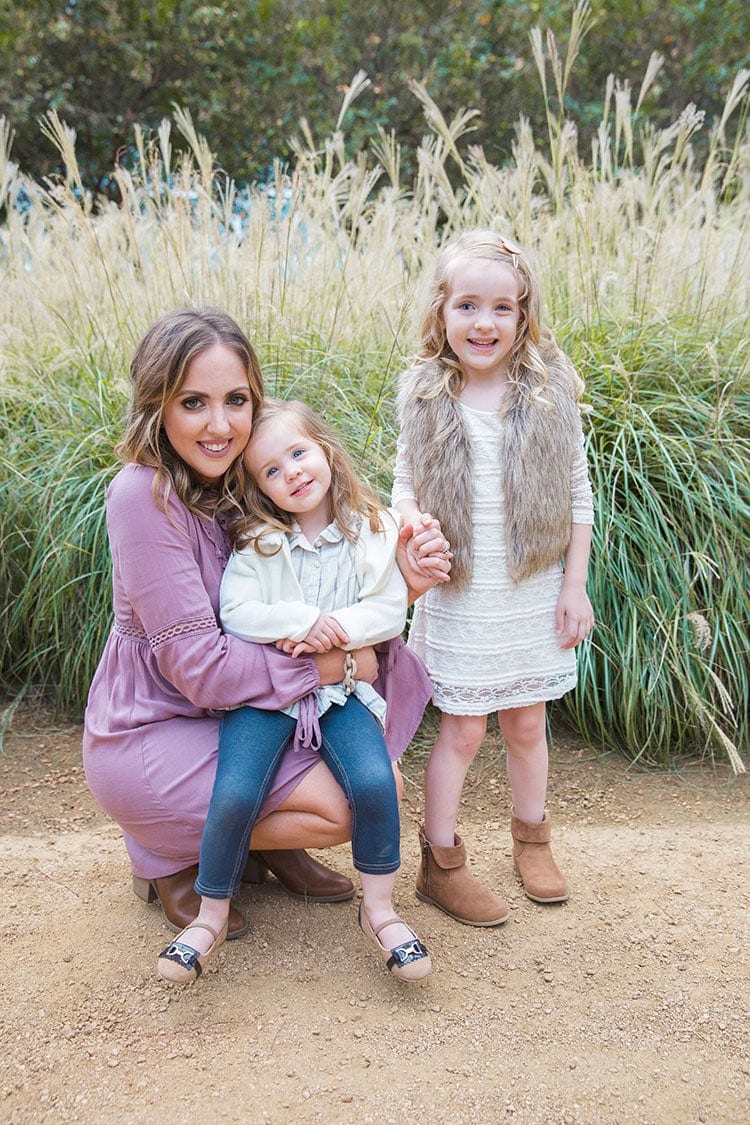 mommy daughter photos - cute outfit ideas