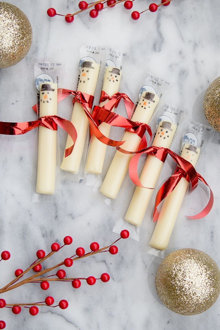 String cheese snowmen - cute idea for a party or the lunch box!
