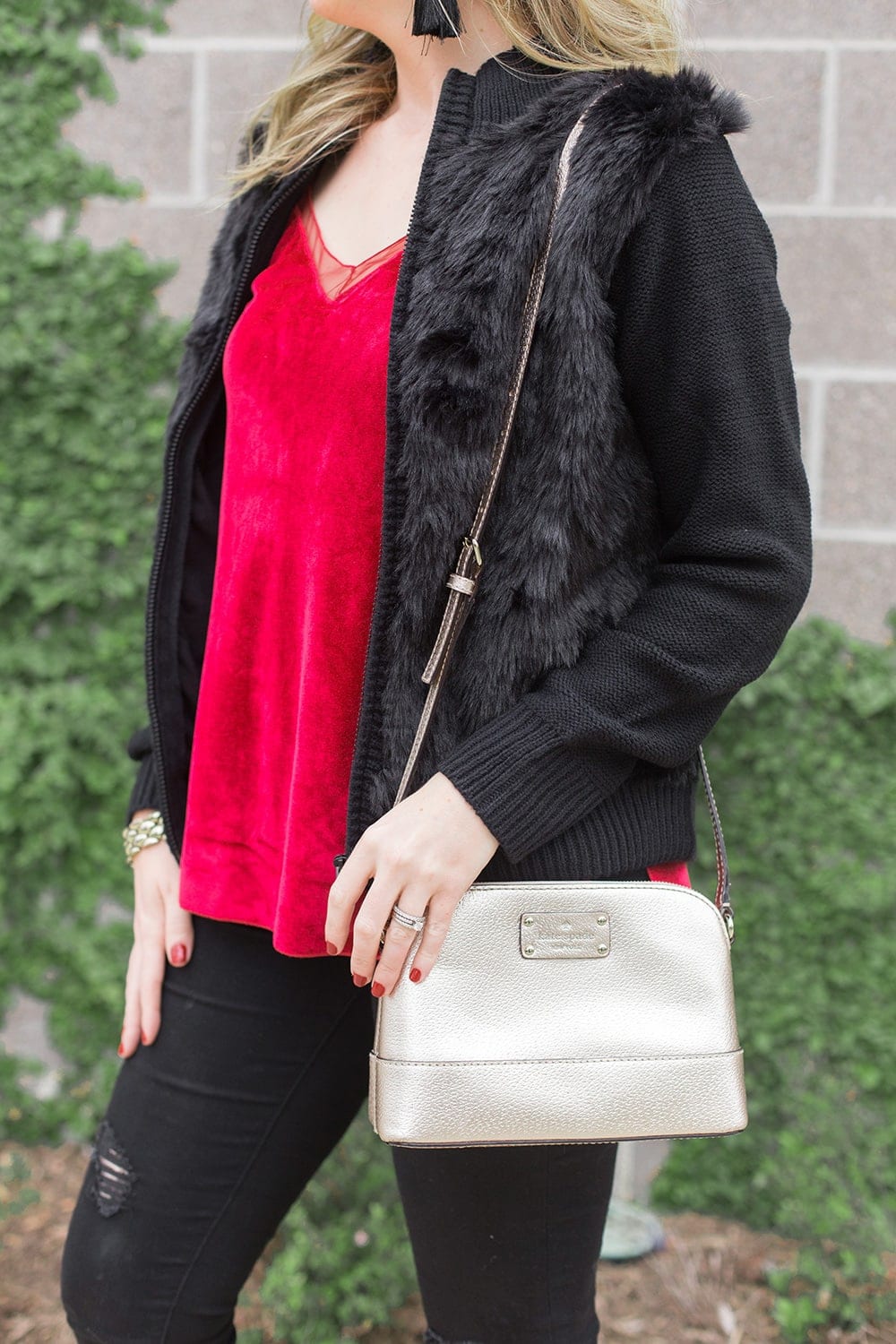 red and black holiday outfit idea