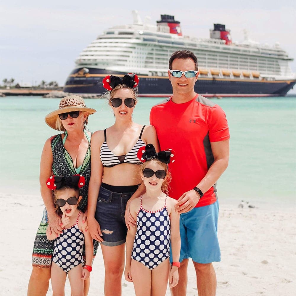 Houston blogger Meg O. on the Go shares that there is something for everyone to do aboard a Disney cruise!