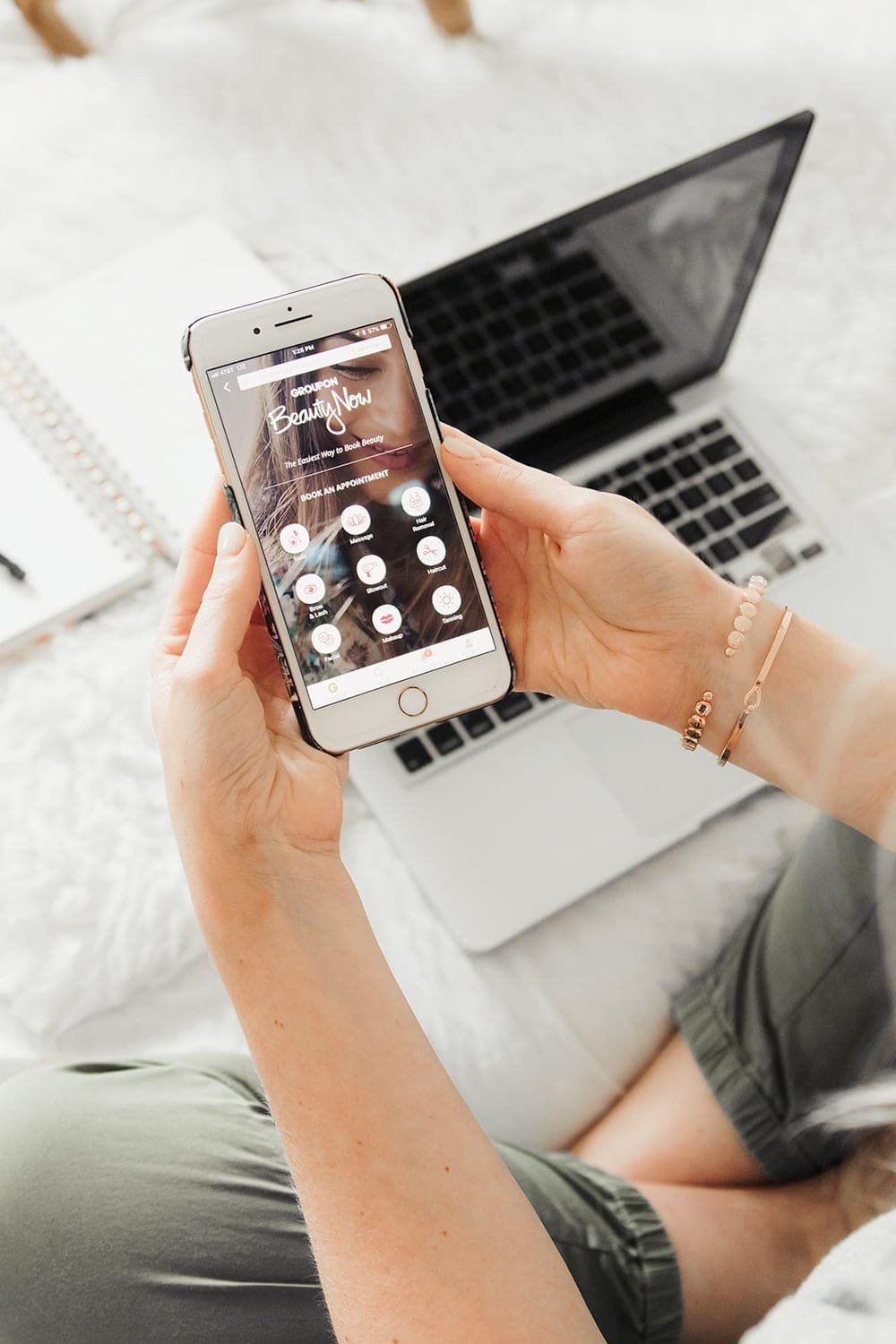 Houston beauty blogger Meg O. on the Go shares how the easiest way to book a beauty service using Groupon Beauty Now