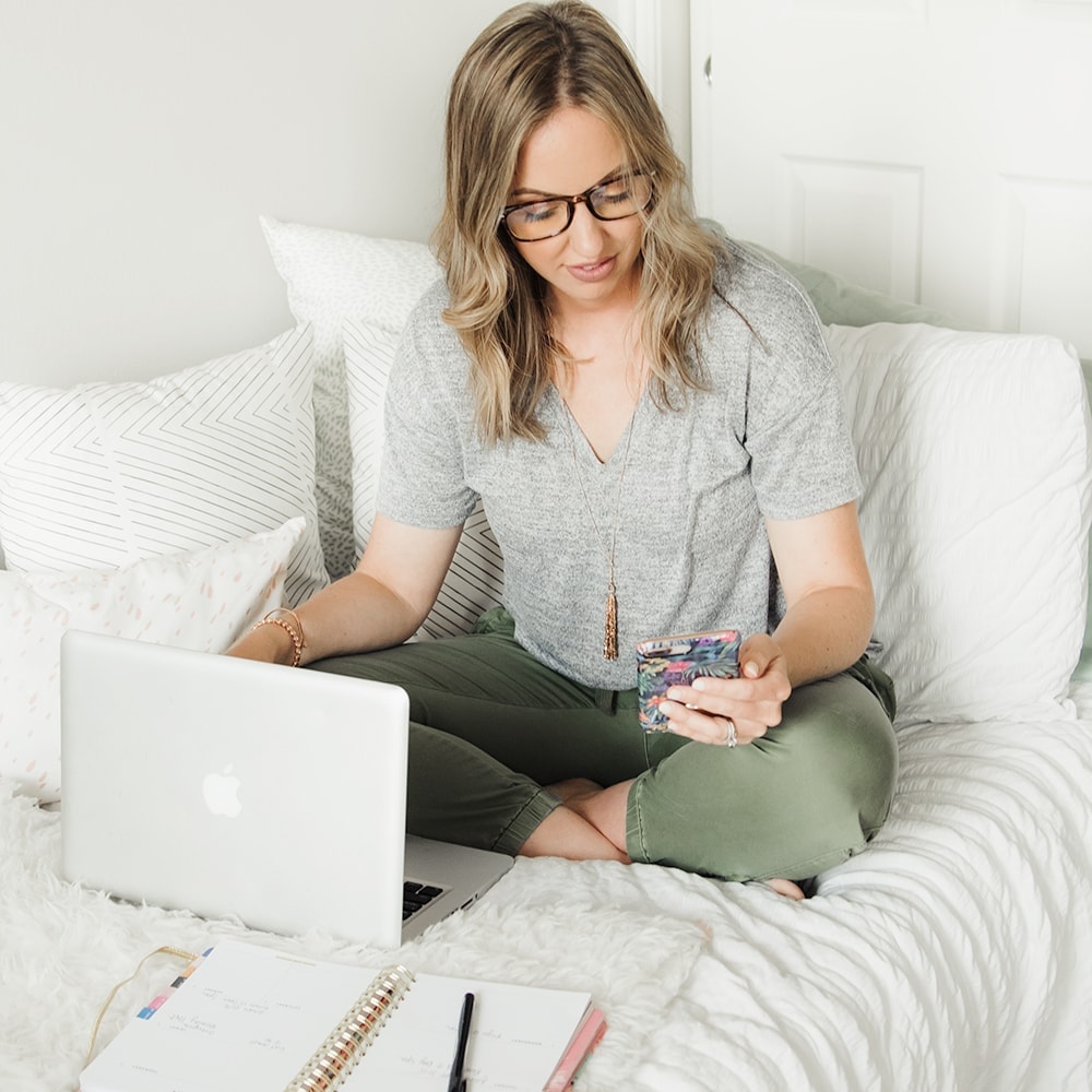 Treat Yourself! The Easiest Way to Book a Beauty Service