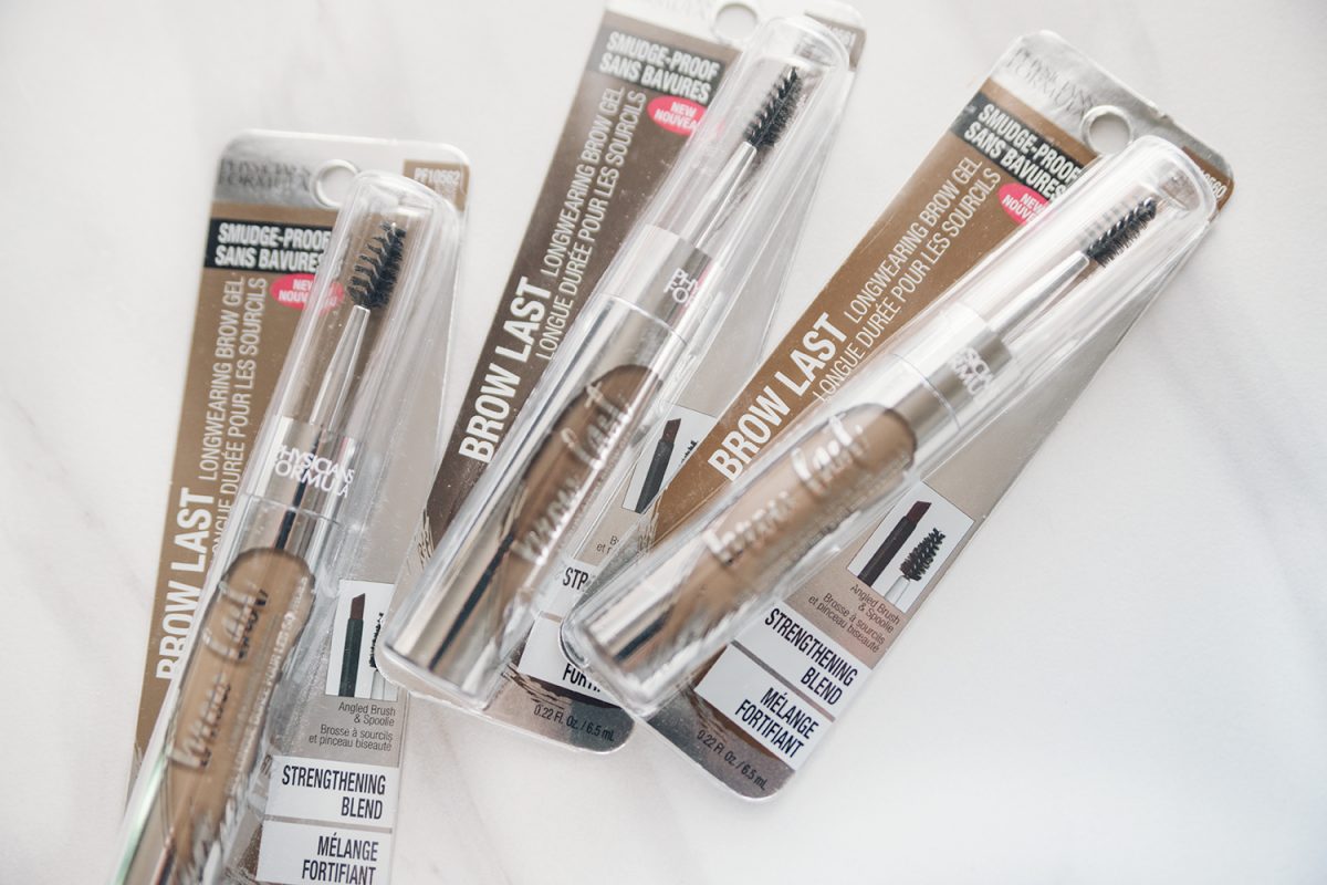 Houston beauty blogger Meg O. on the Go shares a review of the Physicians Formula brow last