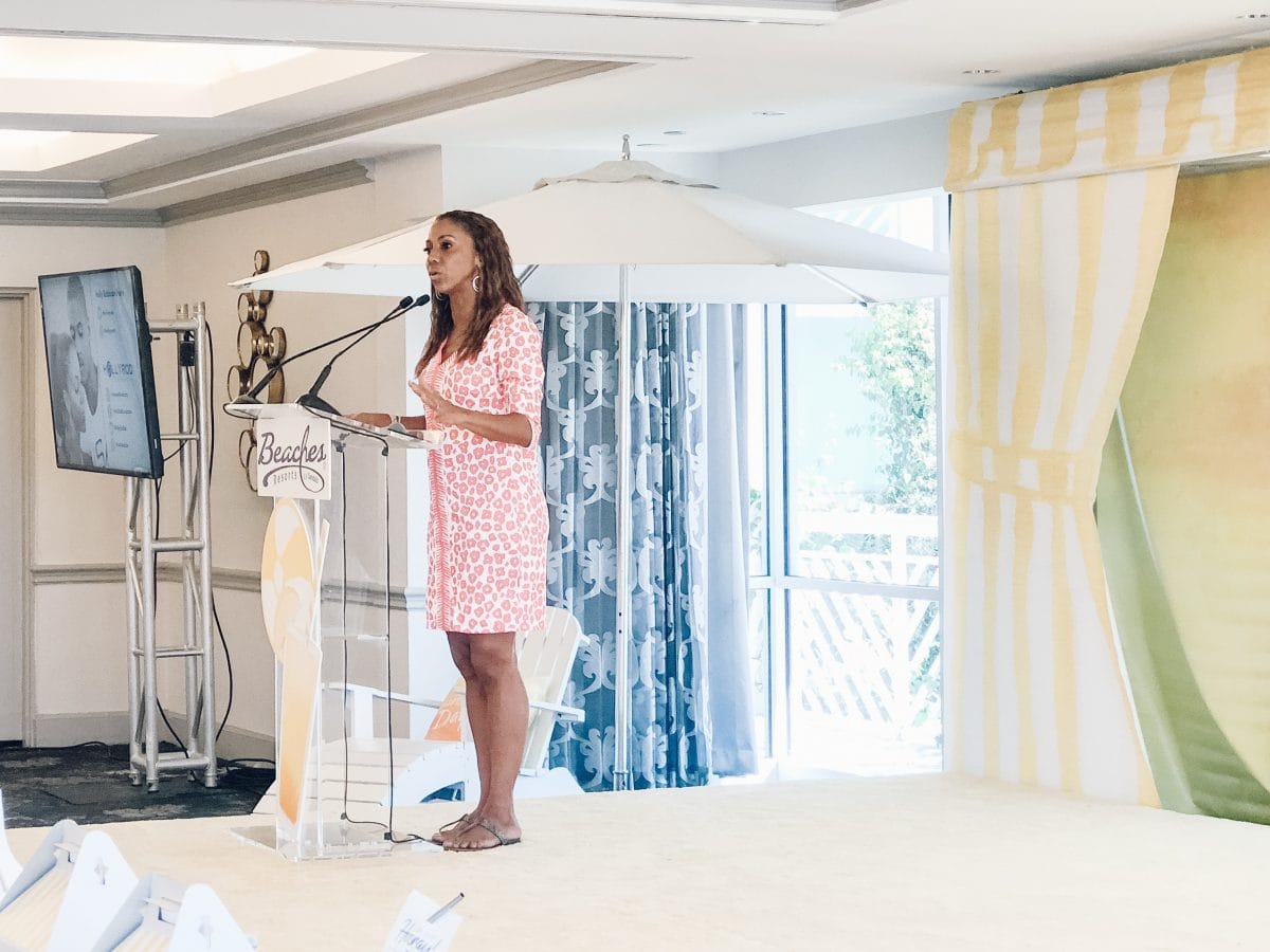 Beaches Moms Social Media on the Sand 2018 Conference - speaker Holly Robinson Peete