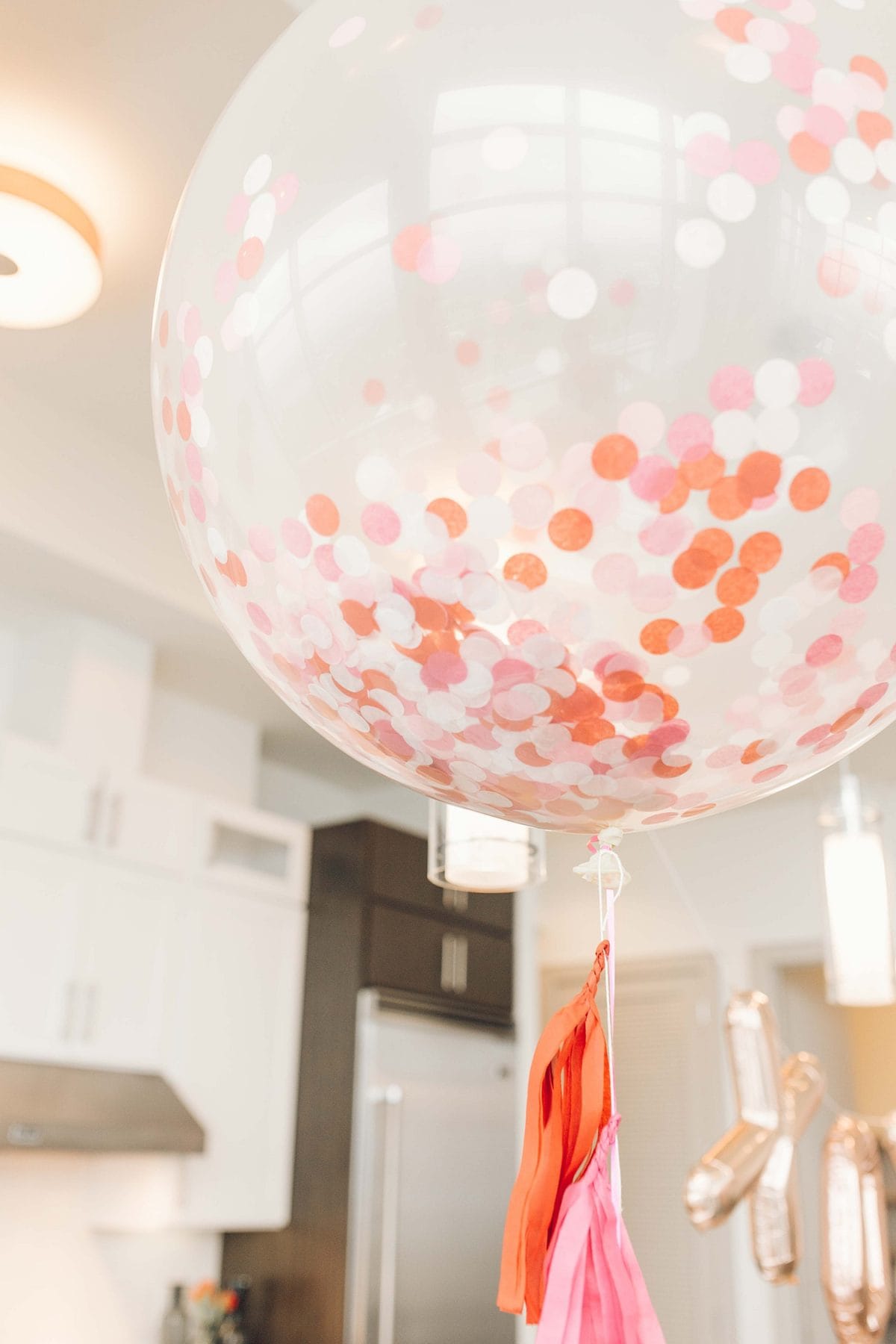 Houston blogger Meg O. shares a fabulous Galentine's Day party at Latitude Med Center - party decor by Glamfetti