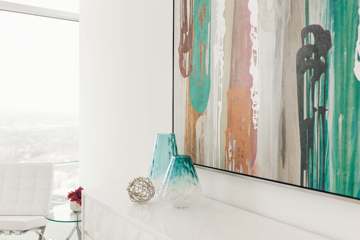 Houston blogger Meg O. shares a Galentine's Day Party at Latitude Med Center - a Houston luxury high rise apartment building