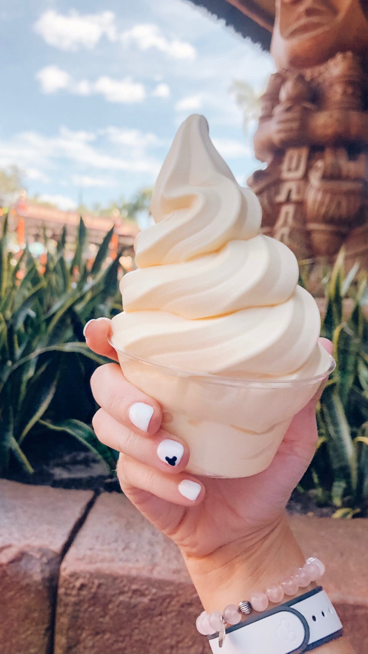 Houston lifestyle blogger Meg O. shares her family babymoon travel guide and recap to Walt Disney World - dole whip is always a must
