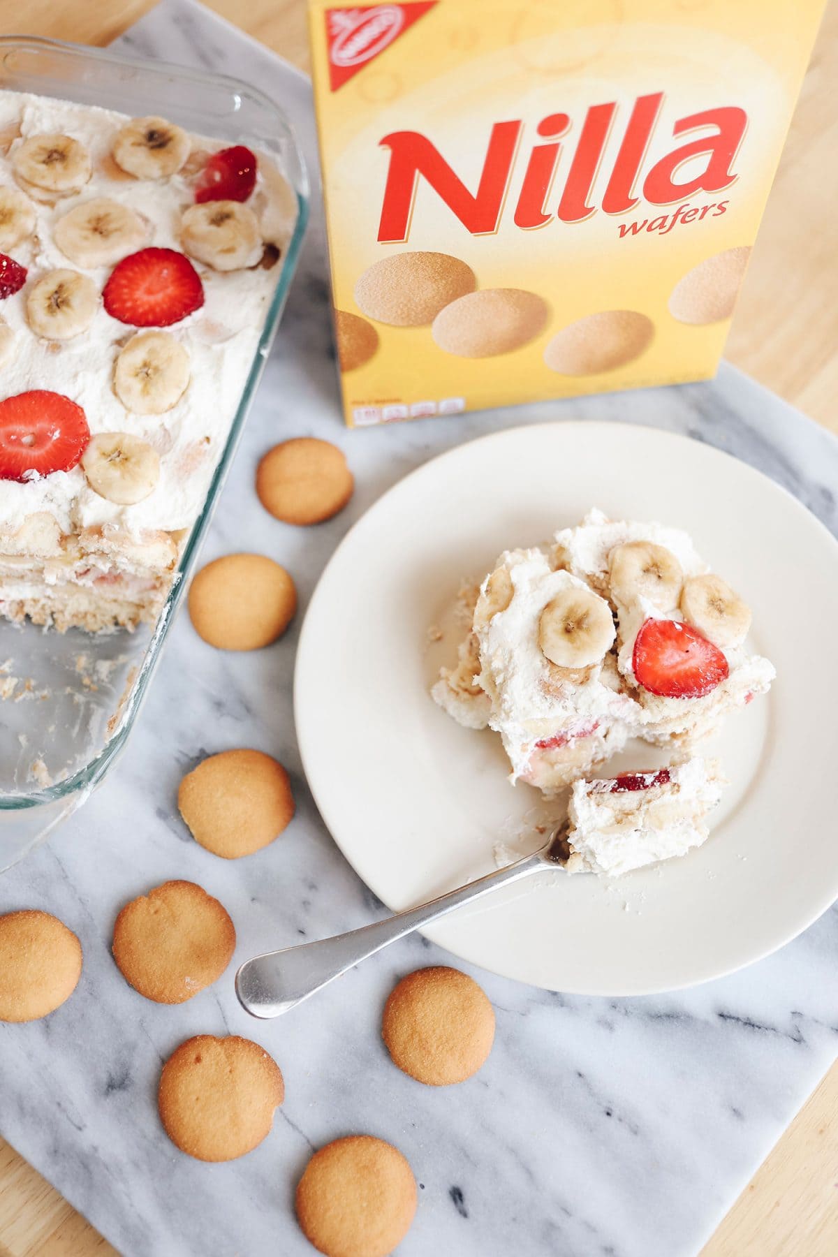 Nilla wafers strawberry icebox cake - super easy no-bake recipe that the whole family will love
