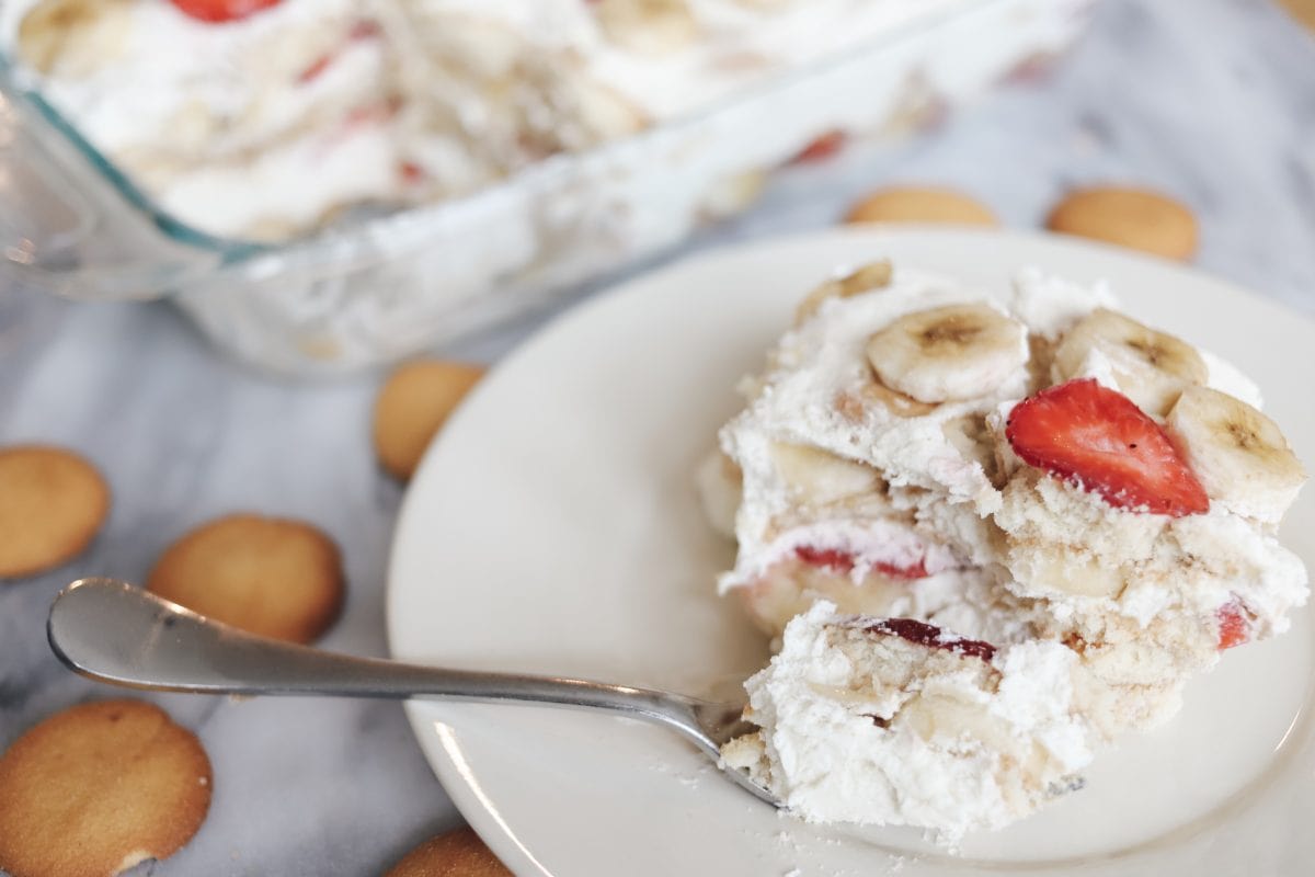 Strawberry banana icebox cake