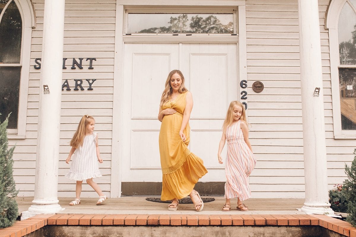 Houston mommy blogger Meg O. on the Go shares pretty dresses to wear this Mother's Day and all spring and summer