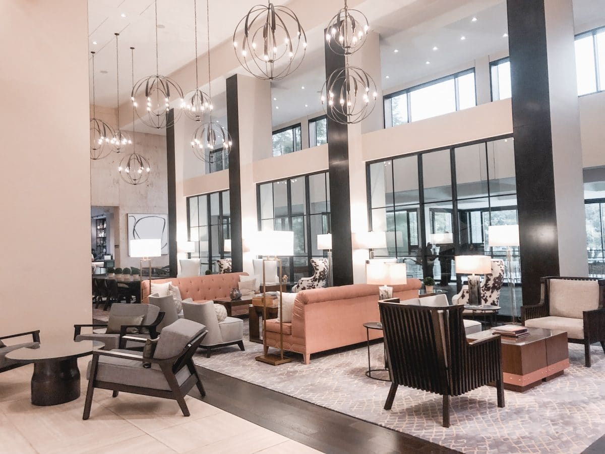 Houston blogger Meg O. on the Go shares her staycation at the Omni Houston Hotel - Omni Houston Hotel lobby