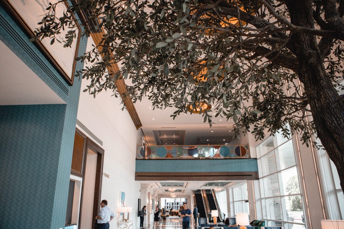 Houston lifestyle blogger Meg O. on the Go shares her couples' getaway to the Fairmont Austin - Fairmont Hotel Austin TX hotel lobby