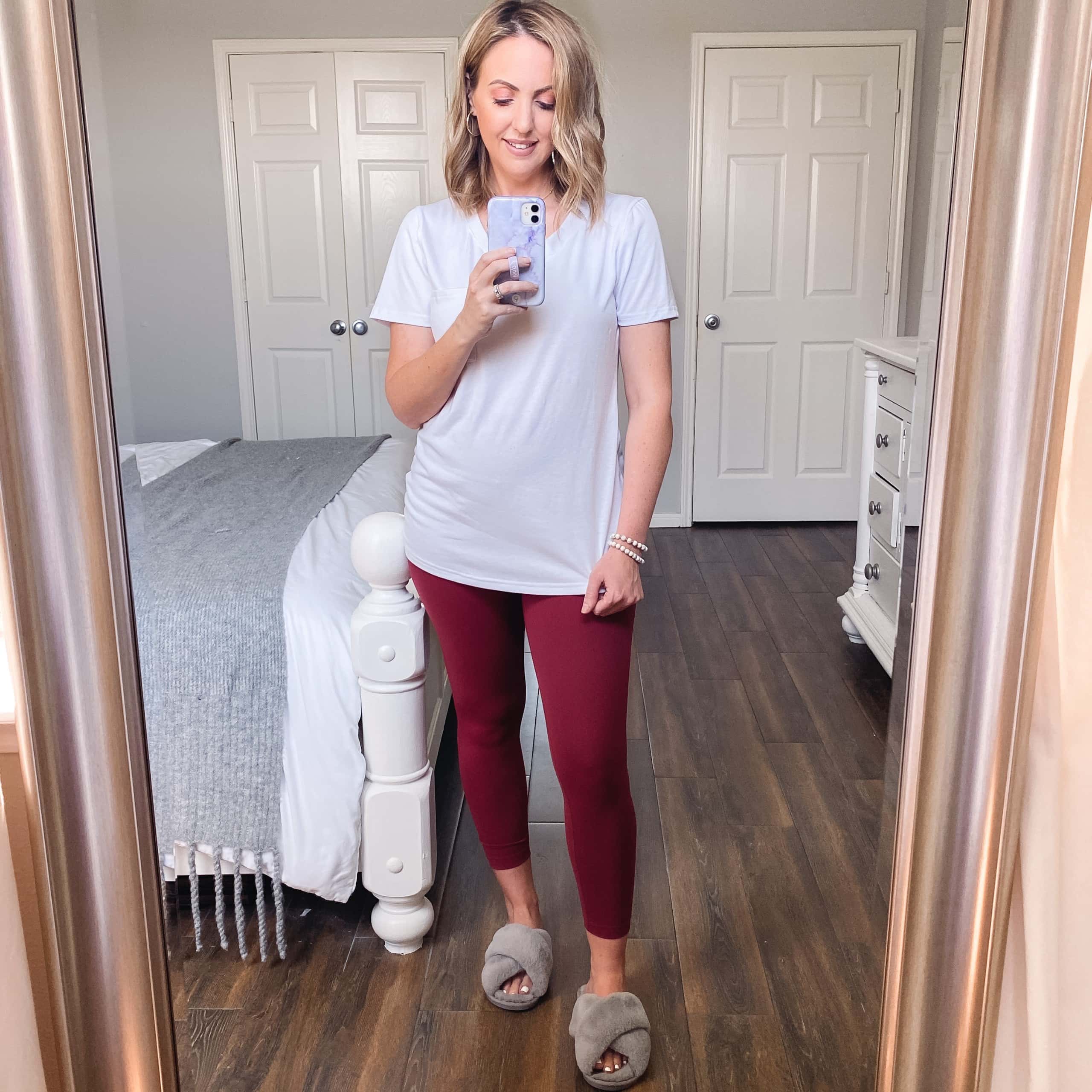 Amazon athleisure pieces - Core10 7/8 leggings and white v-neck tunic
