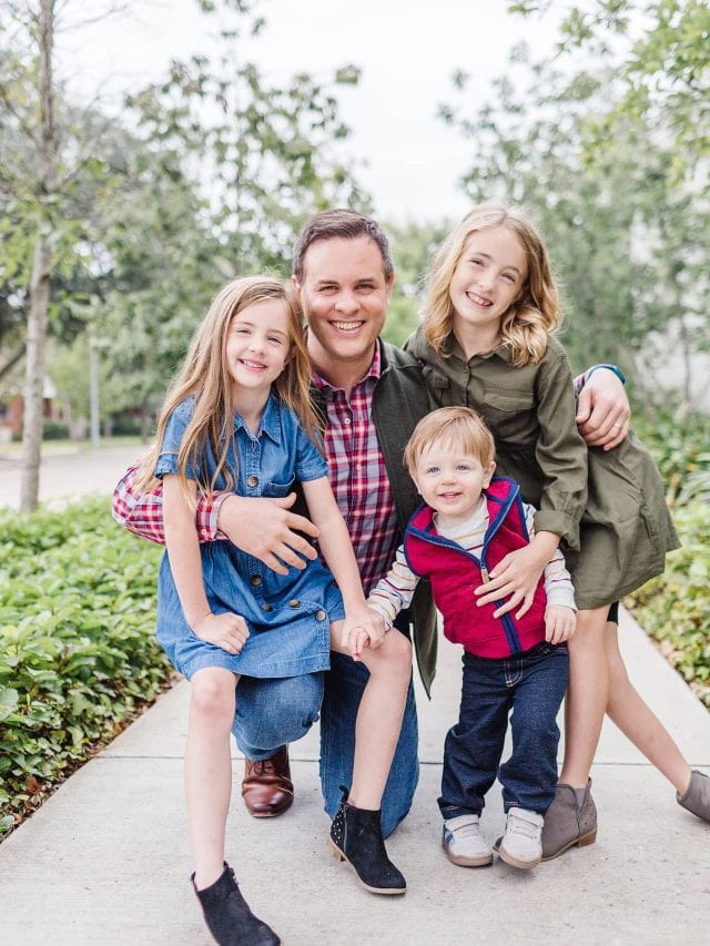cropped-fall-2020-family-photos-houston-photography_0015.jpg