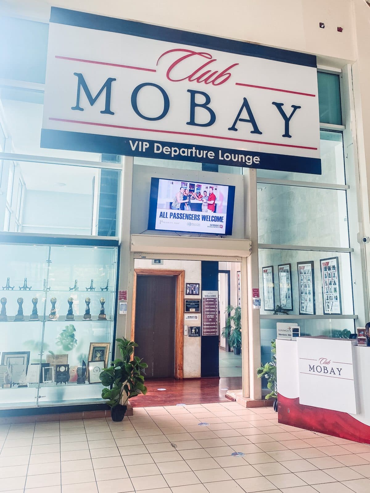Is Club MoBay worth it? Club MoBay Montego Bay Airport VIP Departure Lounge
