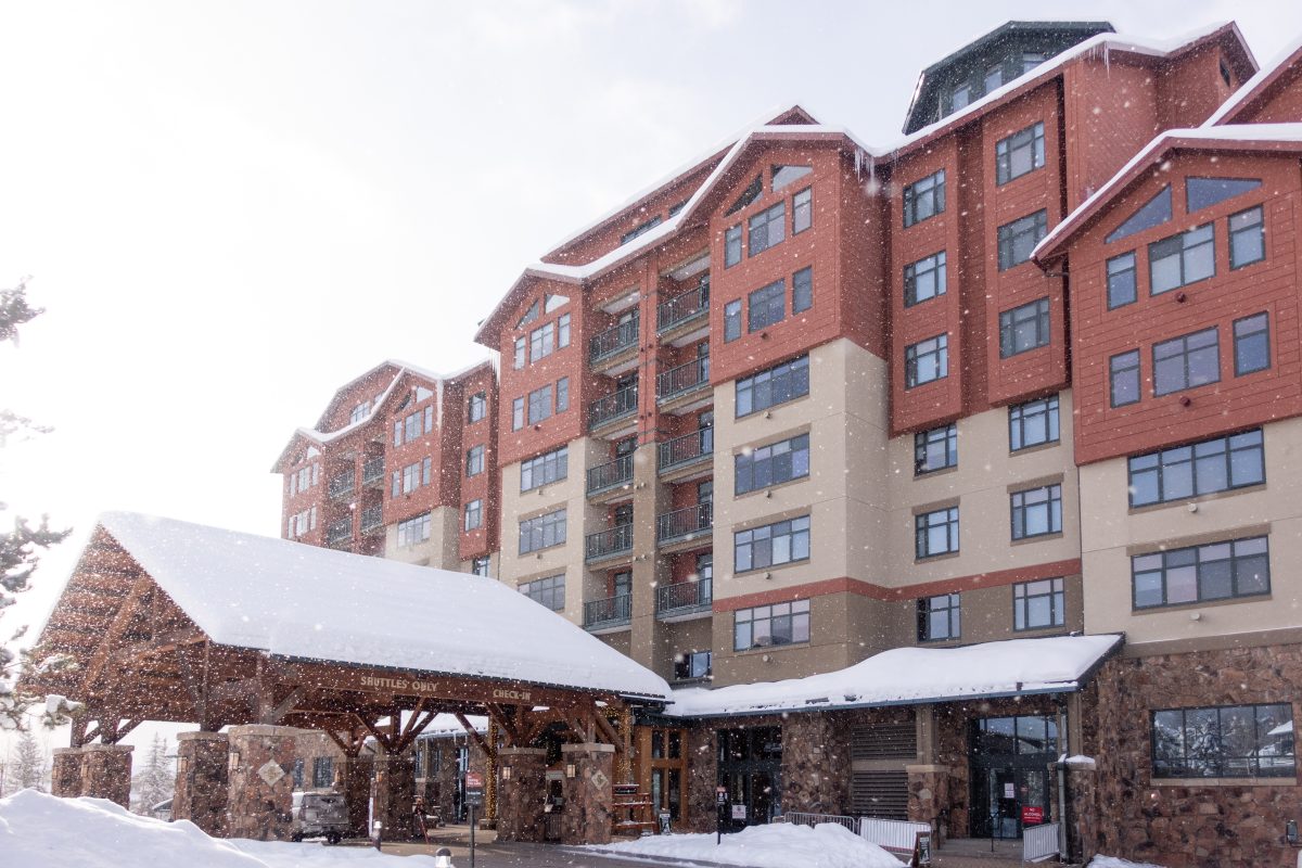 Steamboat Ski Resort Lodging - Steamboat Grand Hotel